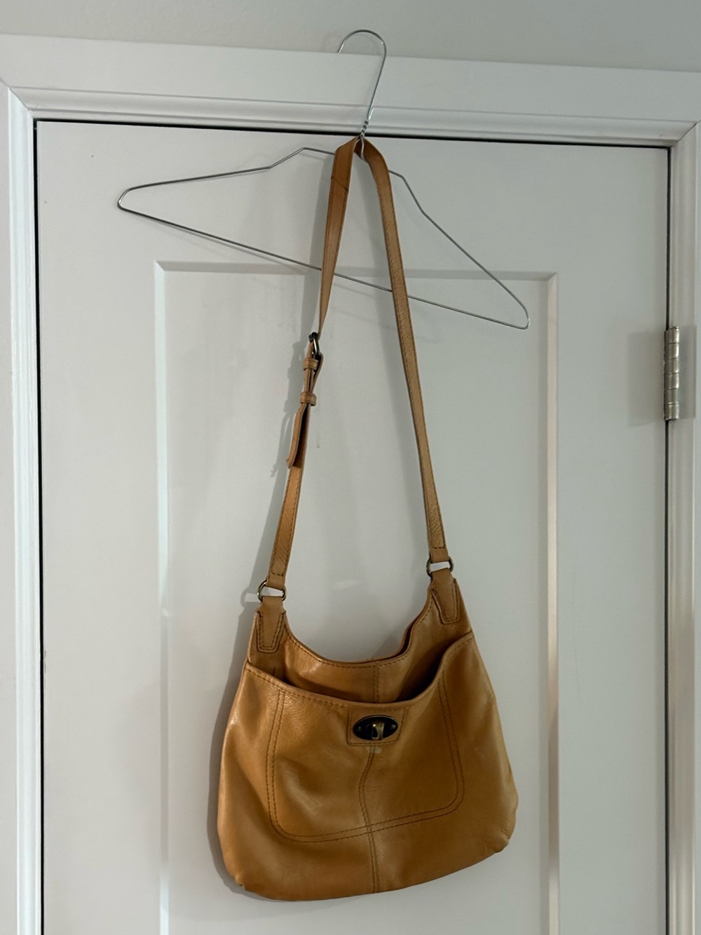 American Leather Co. Wylie Crossbody Light Tan 100% Leather For Restoration